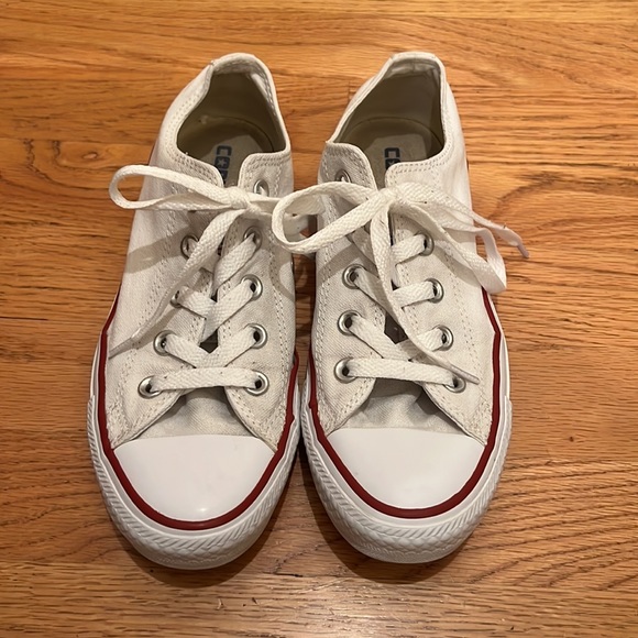 White Converse - Picture 6 of 6